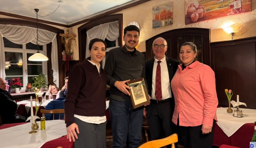 Bürgermeister Tibi verabschiedet Familie Dogan Bürgermeister Tibi verabschiedet Familie Dogan